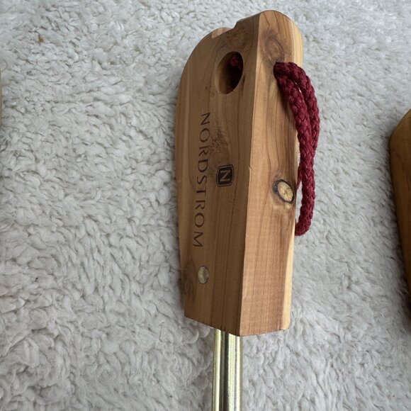 Mix Lot of Smaller Cedar Shoe Trees Adjustable, 2 Pairs - Picture 2 of 7